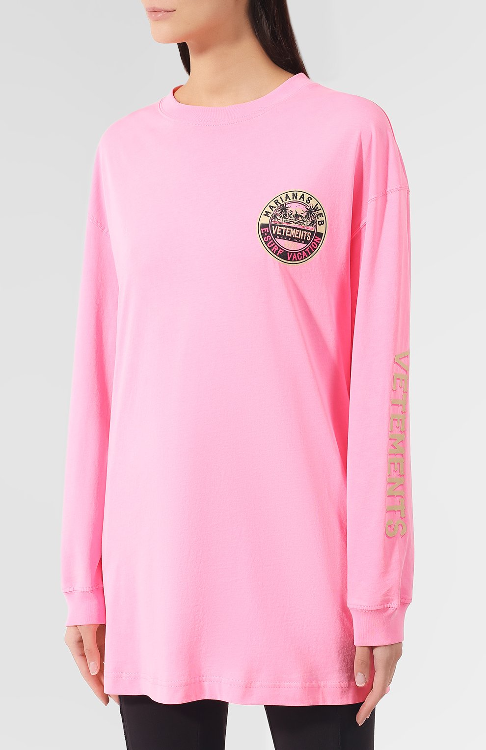 Хлопковый лонгслив VETEMENTS розового цвета по цене 38750 руб., арт. UAH20TR665/W, фото 3 Хлопковый лонгслив VETEMENTS, арт. UAH20TR665/W, фото 3