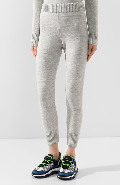 Костюм SEVEN LAB серого цвета по цене 24780 руб., арт. KN SS19-3 white grey, фото 4 Костюм SEVEN LAB, арт. KN SS19-3 white grey, фото 4