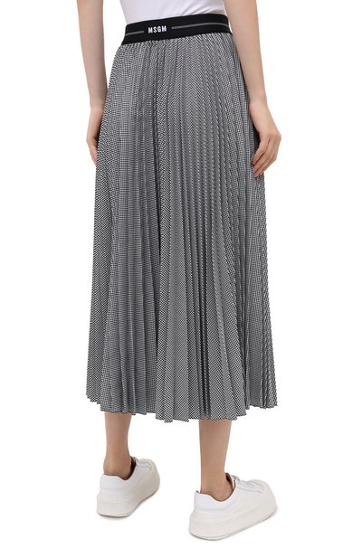 Юбка-миди MSGM черно-белого цвета по цене 53100 руб., арт. 2941MDD13P 207780, фото 5 Юбка-миди MSGM, арт. 2941MDD13P 207780, фото 5
