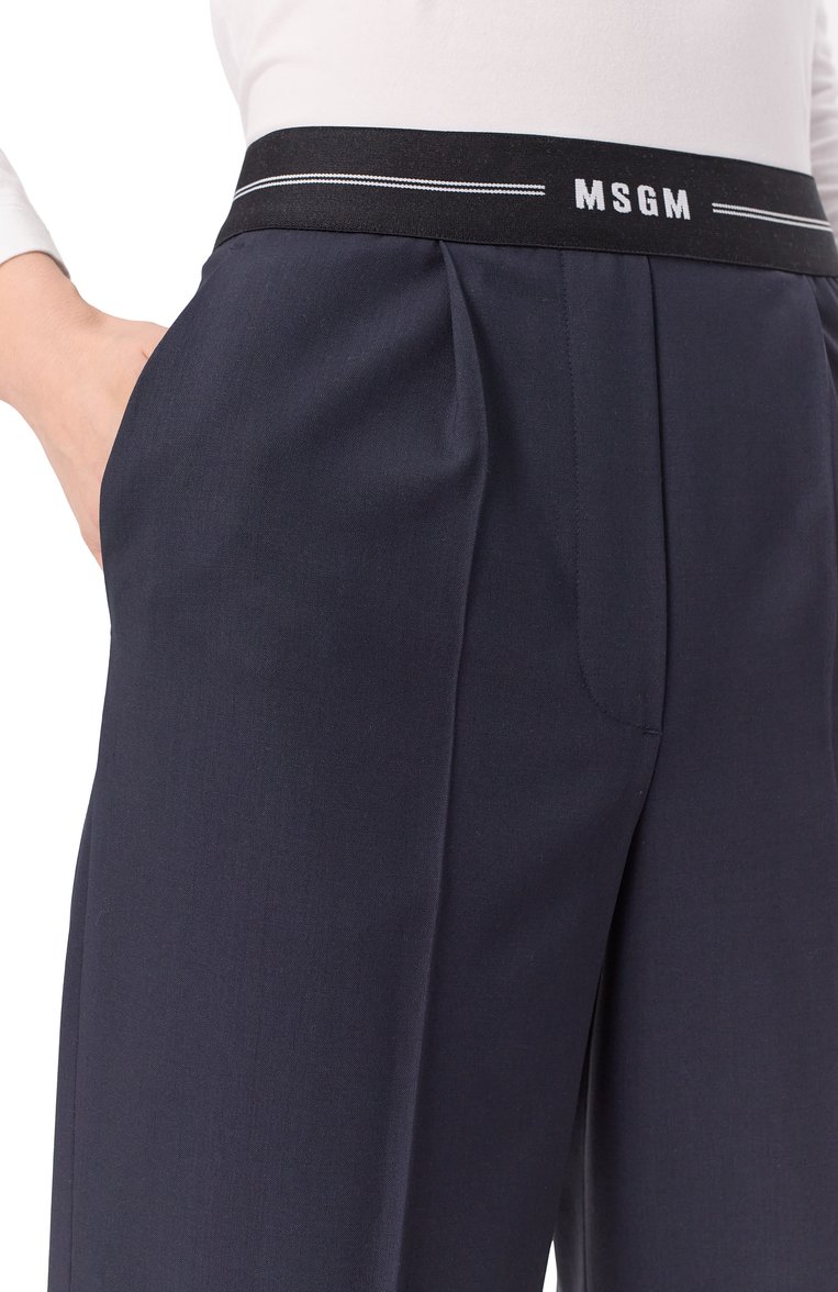 Женские шерстяные брюки MSGM синего цвета, арт. 3841MDP14/257127 | Фото 5 (Длина (брюки, джинсы): Стандартные; Материал внешний: Шерсть; Стили: Кэжуэл; Силуэт Ж (брюки и джинсы): Прямые; Женское Кросс-КТ: Брюки-одежда)
