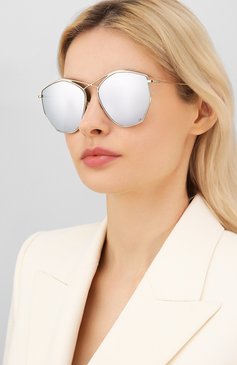 Женские солнцезащитные очки DIOR EYEWEAR серого цвета, арт. DI0RSTELLAIRE4 J5G DC | Фото 2 (Re-sync: On; Региональные ограничения белый список (Axapta Mercury): Не проставлено, RU; Нос: Не проставлено; Тип очков: С/з; Оптика Гендер: оптика-женское; Очки форма: Oversized)