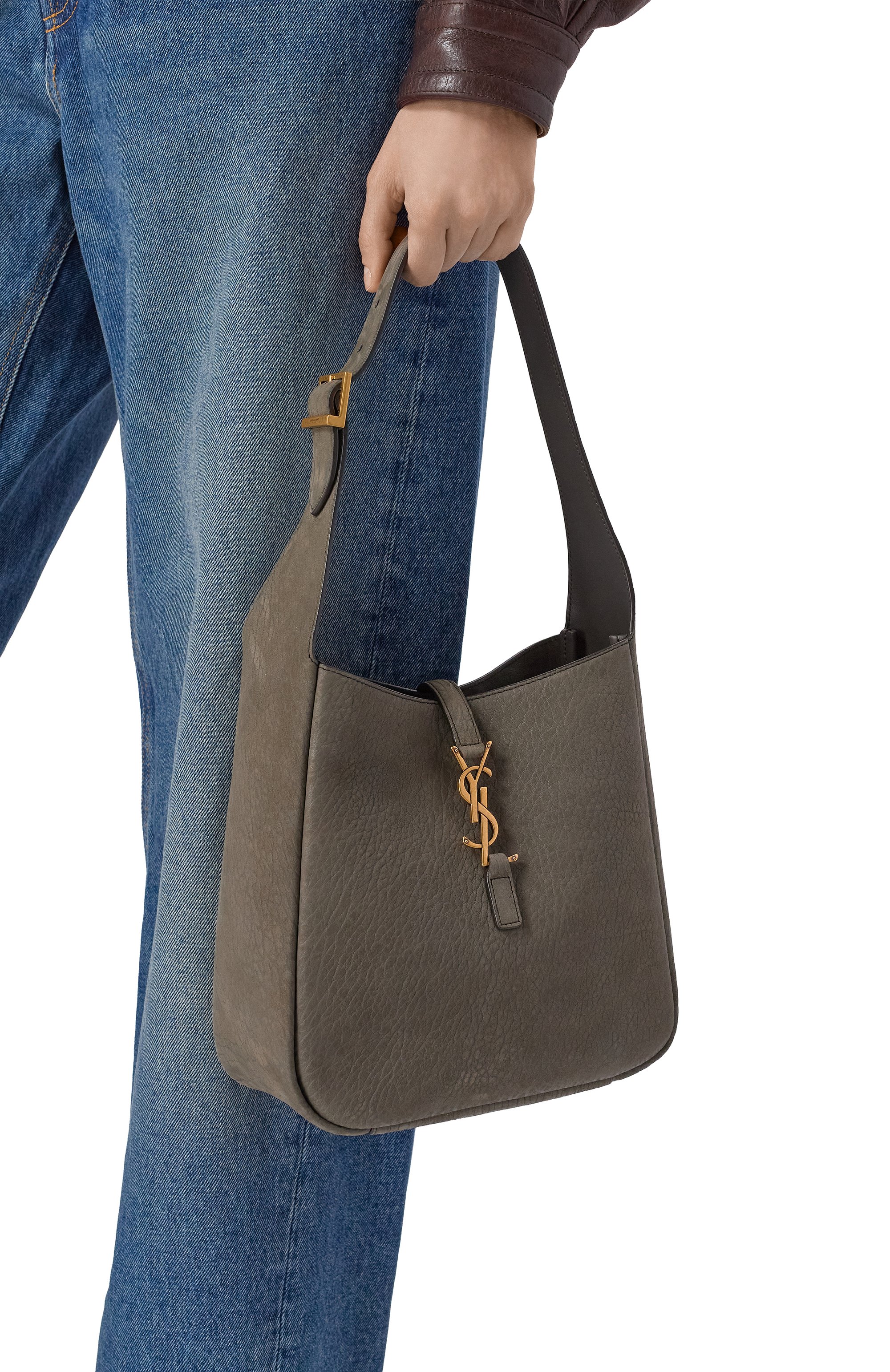 Сумка le 5 a 7 small SAINT LAURENT серого цвета по цене 362000 руб., арт. 850533/AAEEL, фото 2 Сумка le 5 a 7 small SAINT LAURENT, арт. 850533/AAEEL, фото 2