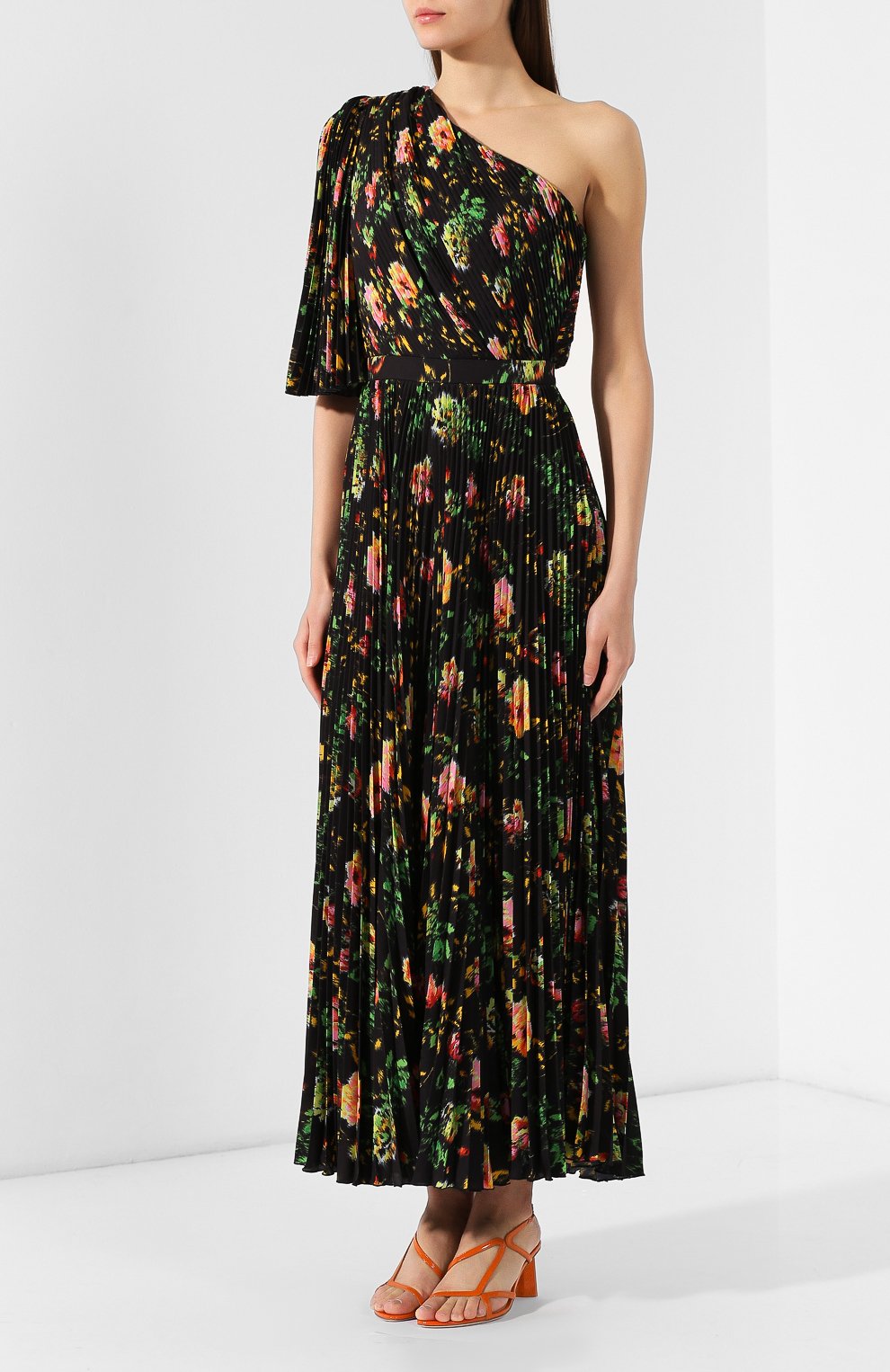Комбинезон с принтом MSGM черного цвета по цене 144500 руб., арт. 2743MDA08P 195706, фото 3 Комбинезон с принтом MSGM, арт. 2743MDA08P 195706, фото 3