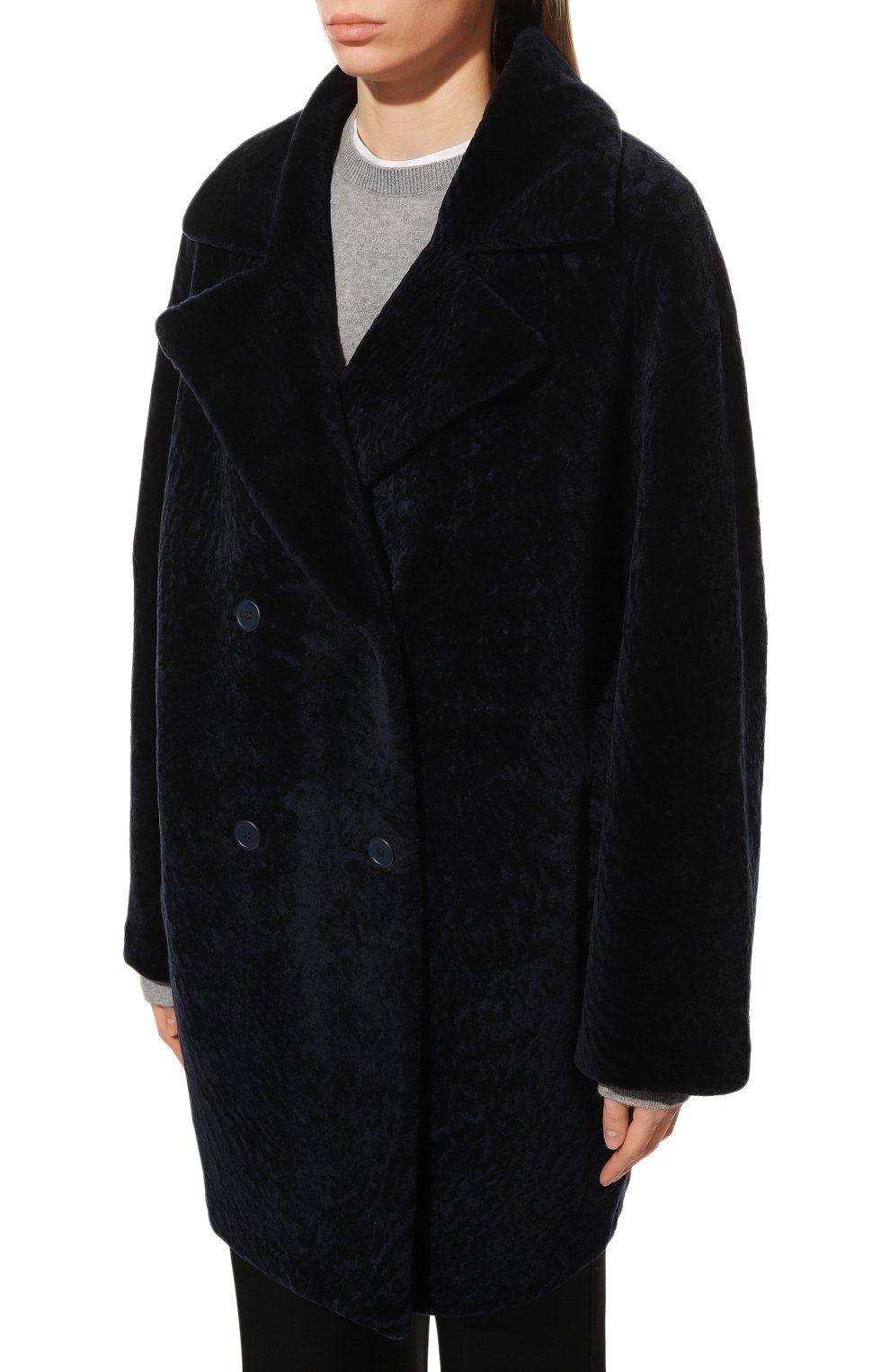 Шуба из овчины MASLOV синего цвета по цене 240020 руб., арт. F007, фото 3 Шуба из овчины MASLOV, арт. F007, фото 3