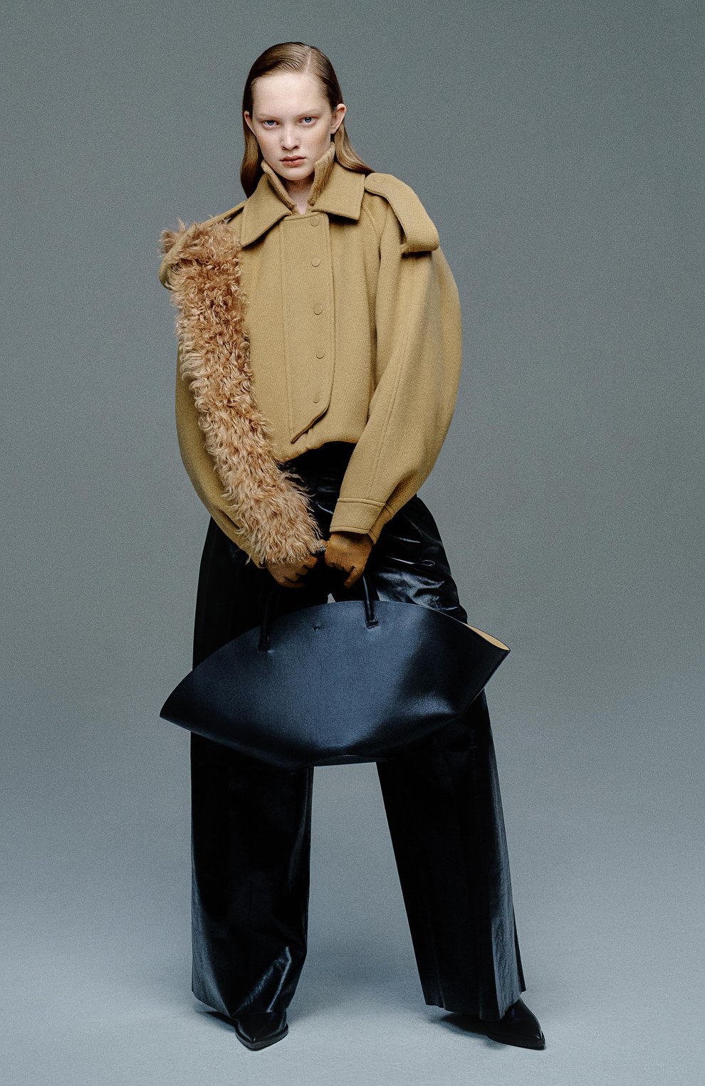 Кожаные брюки JIL SANDER черного цвета по цене 441000 руб., арт. JSWS653076-WSL01011, фото 6 Кожаные брюки JIL SANDER, арт. JSWS653076-WSL01011, фото 6