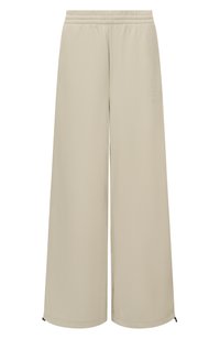 Светло-зеленый