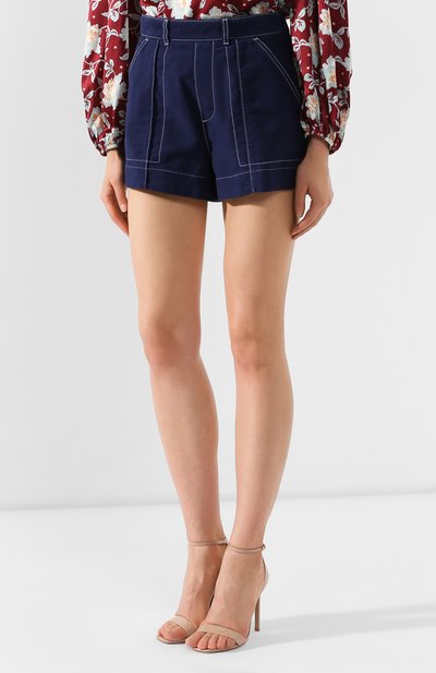 Джинсовые шорты CHLOÉ темно-синего цвета по цене 88100 руб., арт. CHC19ADS04046, фото 3 Джинсовые шорты CHLOÉ, арт. CHC19ADS04046, фото 3