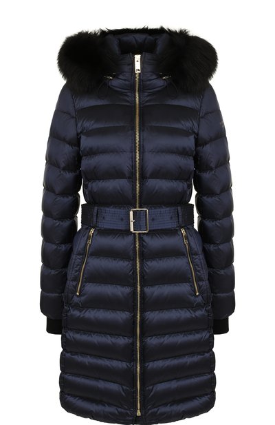 Удлиненный стеганый пуховик с меховой отделкой капюшона и поясом BURBERRY, арт. 4061055, фото 1