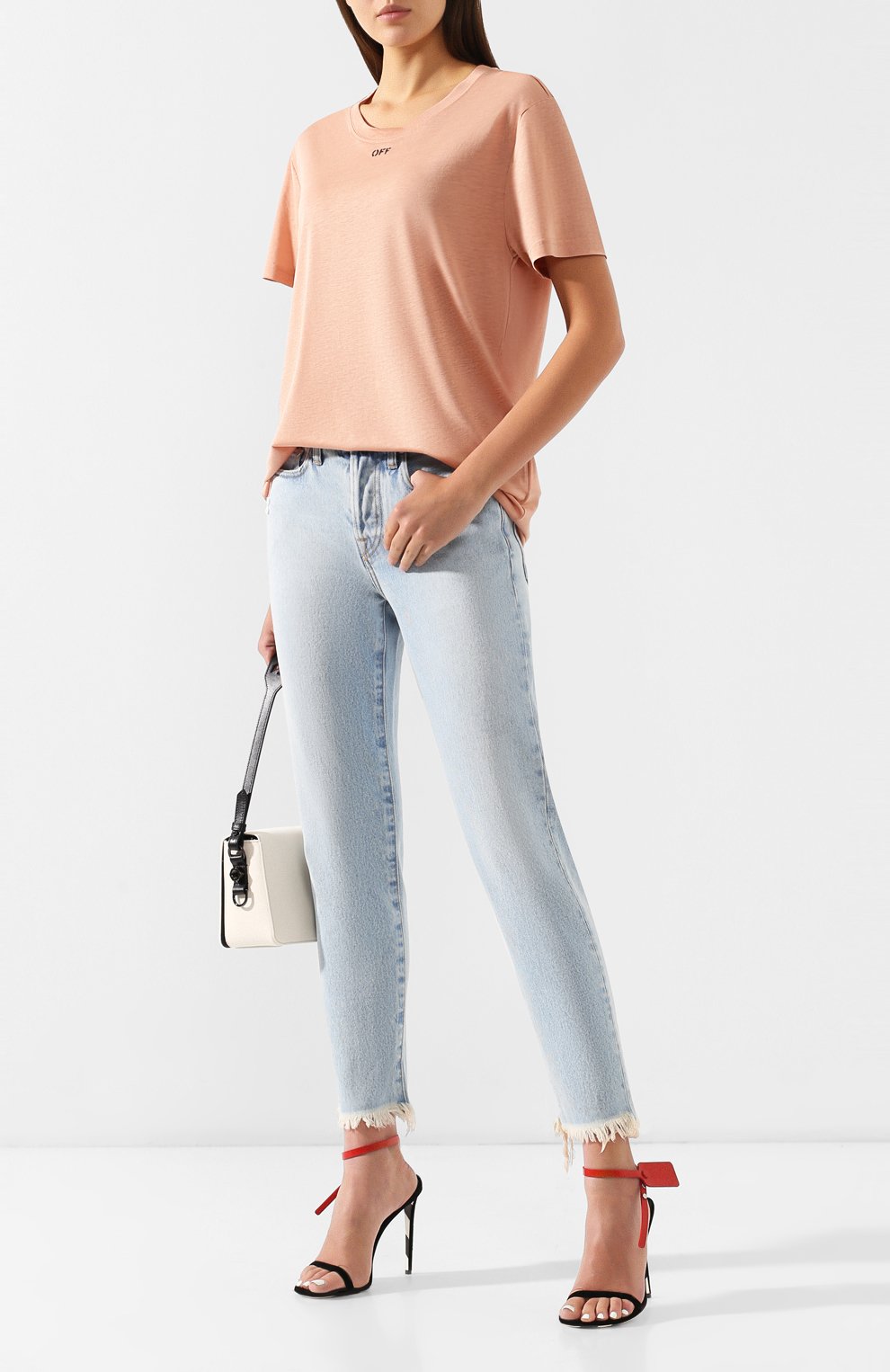Футболка с логотипом бренда OFF-WHITE бежевого цвета по цене 17200 руб., арт. 0WAA049R19B980530310, фото 2 Футболка с логотипом бренда OFF-WHITE, арт. 0WAA049R19B980530310, фото 2