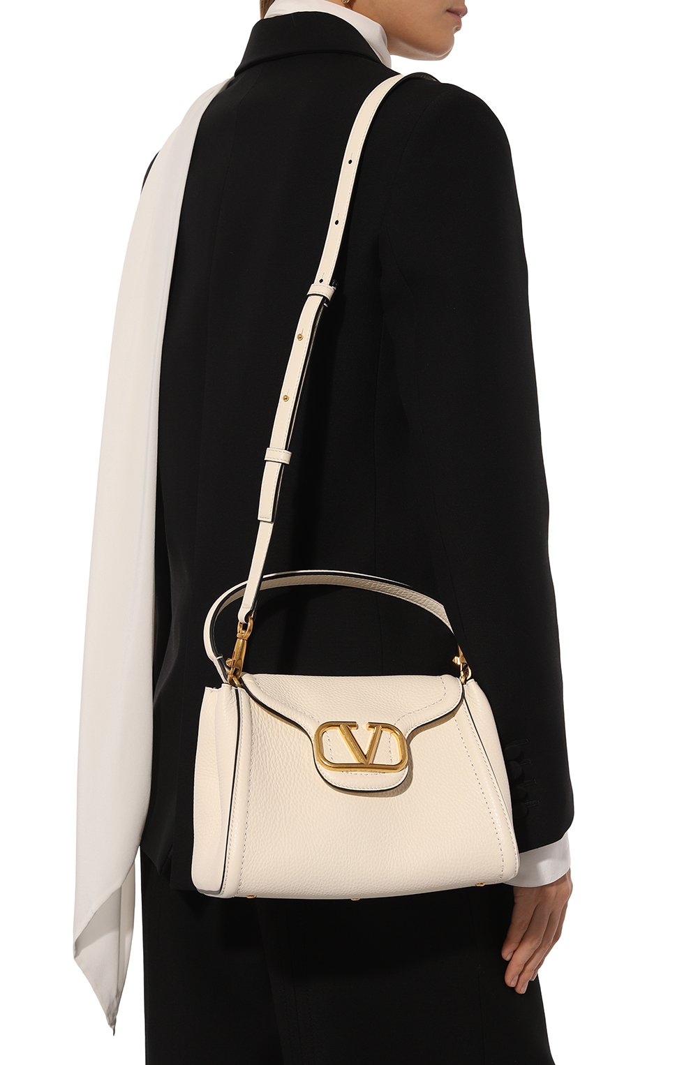 Сумка alltime VALENTINO кремового цвета по цене 357500 руб., арт. 5W2B0Q19/RZR, фото 2 Сумка alltime VALENTINO, арт. 5W2B0Q19/RZR, фото 2