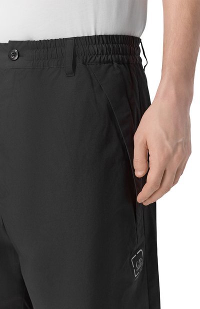 Хлопковые шорты C.P. COMPANY черного цвета по цене 42450 руб., арт. 20CLBE039A/110542A, фото 5 Хлопковые шорты C.P. COMPANY, арт. 20CLBE039A/110542A, фото 5