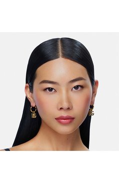 Матирующая пудра fig skin perfector (6,5g) DOLCE & GABBANA бесцветного цвета, арт. 8057971180240 | Фото 4 (Региональные ограничения белый список (Axapta Mercury): Не проставлено; Нос: Не проставлено; Финишное покрытие: Прозрачный)