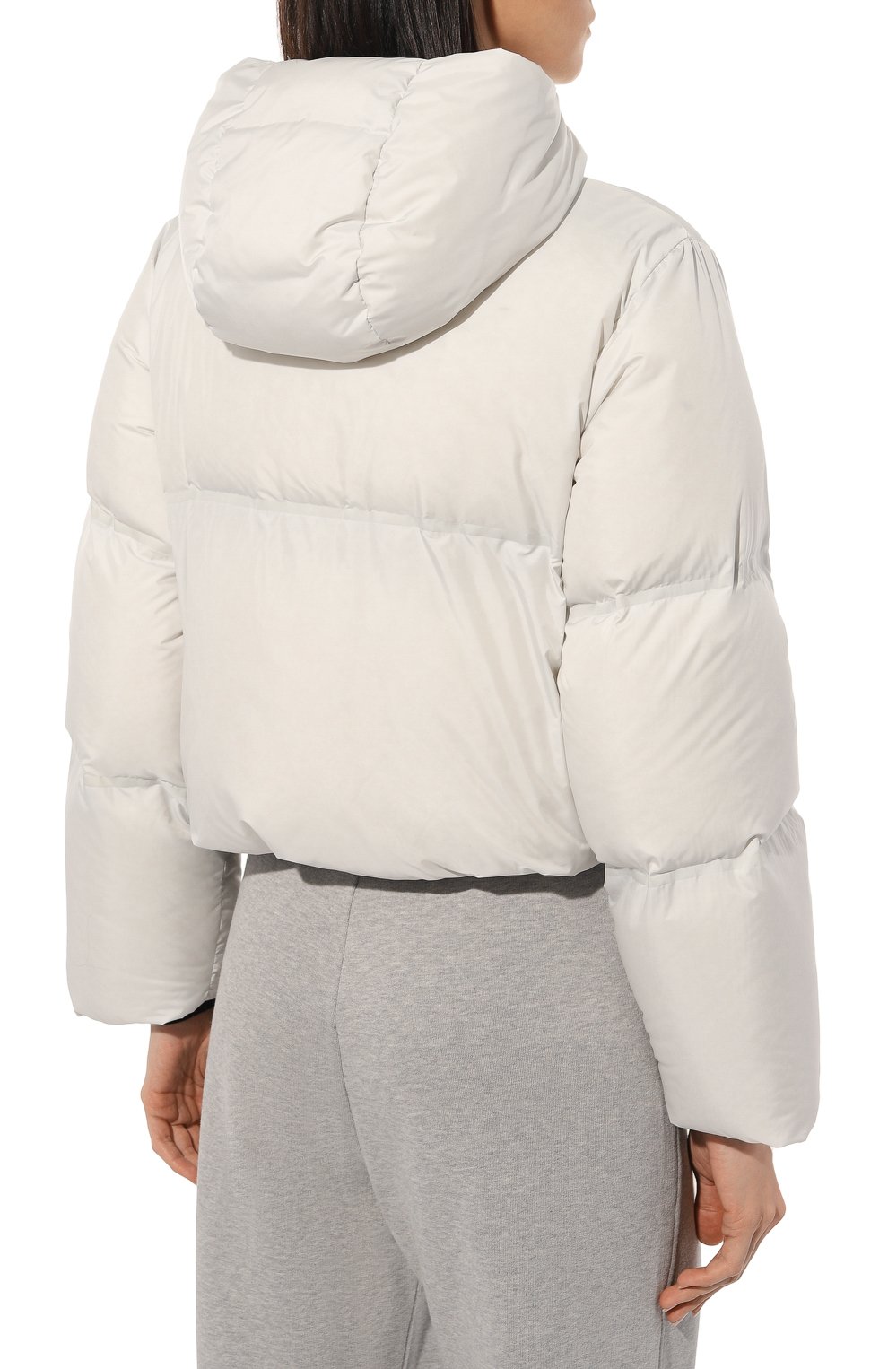 Пуховик prada linea rossa PRADA белого цвета по цене 250000 руб., арт. 29X698-1YV2-F0K74-202, фото 4 Пуховик prada linea rossa PRADA, арт. 29X698-1YV2-F0K74-202, фото 4