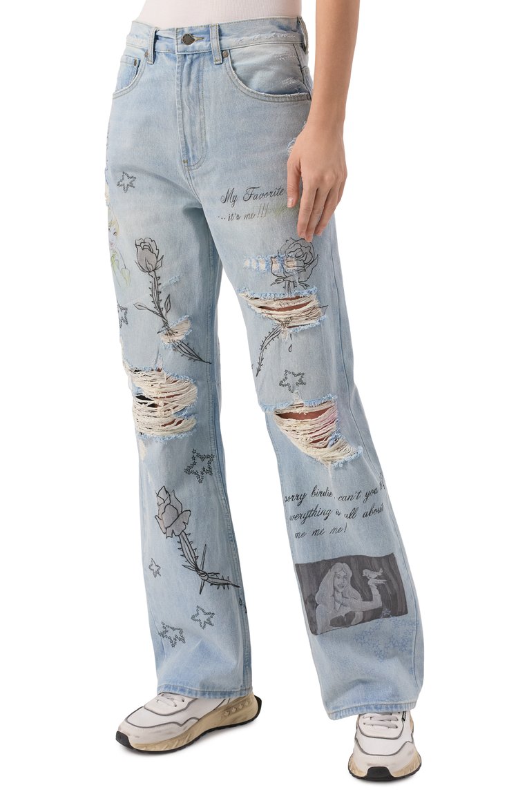 Женские джинсы DOMREBEL голубого цвета, арт. DIVA B00TCUT JEANS | Фото 3 (Длина (брюки, джинсы): Удлиненные; Материал внешний: Хлопок, Деним; Стили: Гранж; Силуэт Ж (брюки и джинсы): Прямые; Кросс-КТ: Деним; Детали: Принт, Потертости)