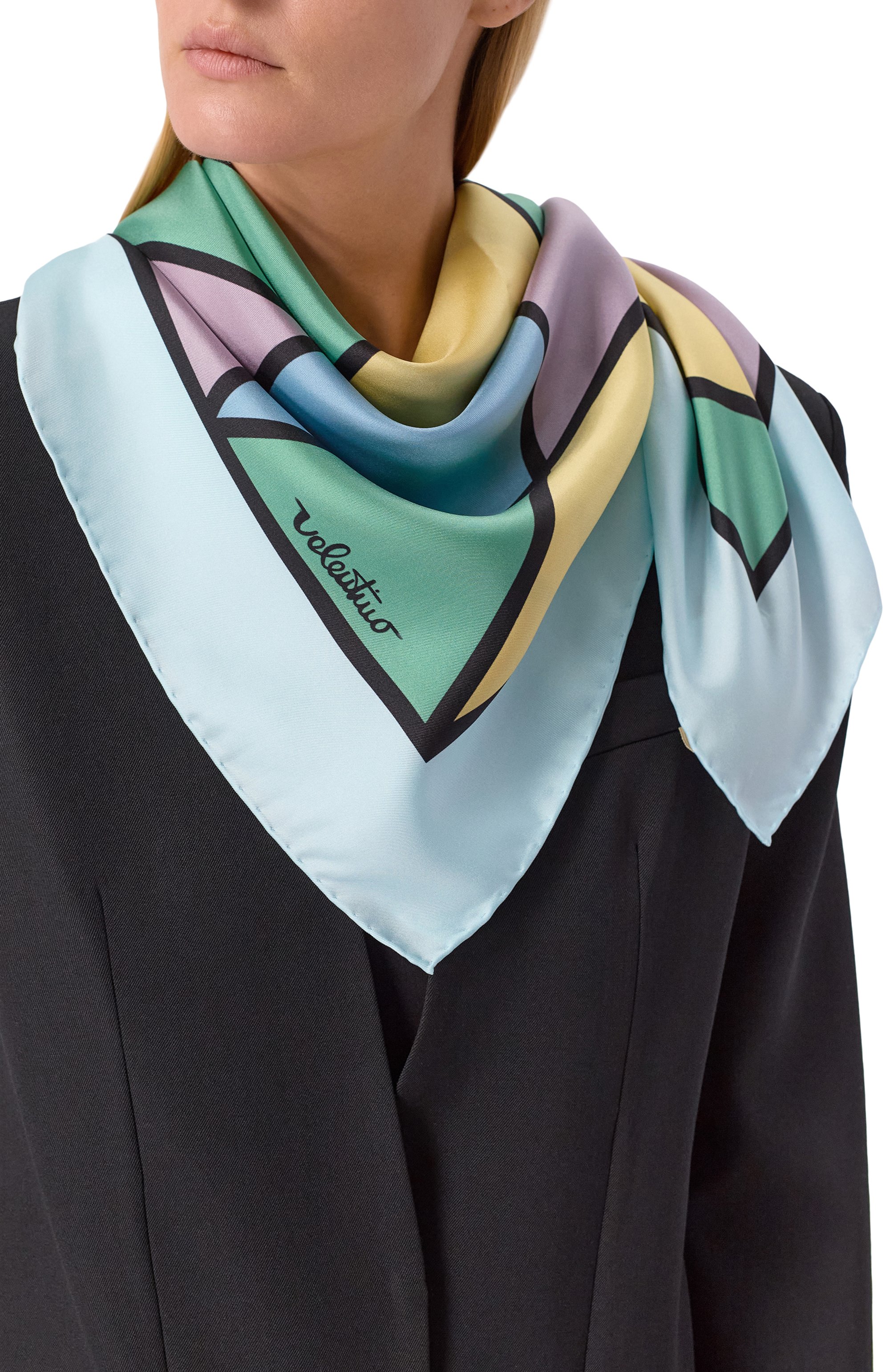 Шелковый платок VALENTINO, арт. 7W0EI114/XHK, фото 2