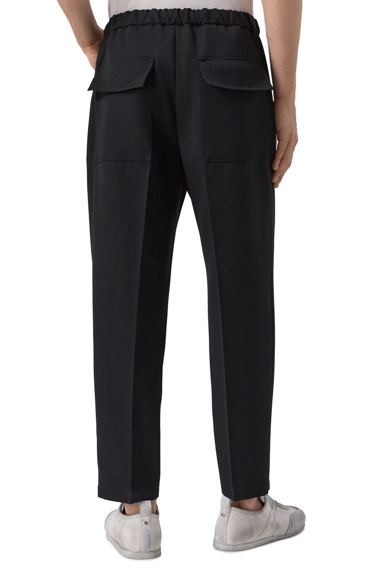 Мужские шерстяные брюки JIL SANDER черного цвета, арт. J21KA0012/J40002 | Фото 4 (Длина (брюки, джинсы): Стандартные; Материал внешний: Шерсть; Драгоценные камни: Проставлено; Материал сплава: Проставлено; Случай: Повседневный; Стили: Кэжуэл)