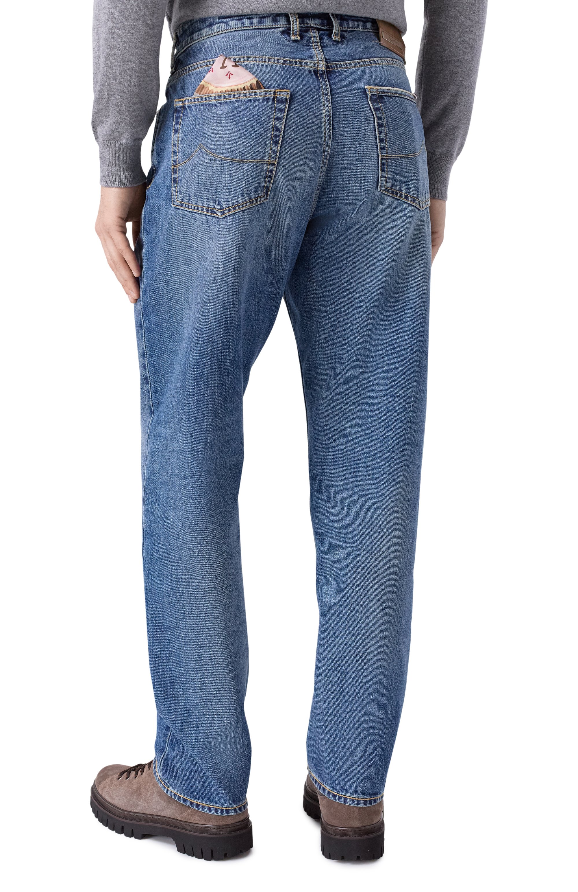 Джинсы JACOB COHEN синего цвета по цене 124500 руб., арт. 25I P/JUL_QL030 074 T789A V1, фото 4 Джинсы JACOB COHEN, арт. 25I P/JUL_QL030 074 T789A V1, фото 4