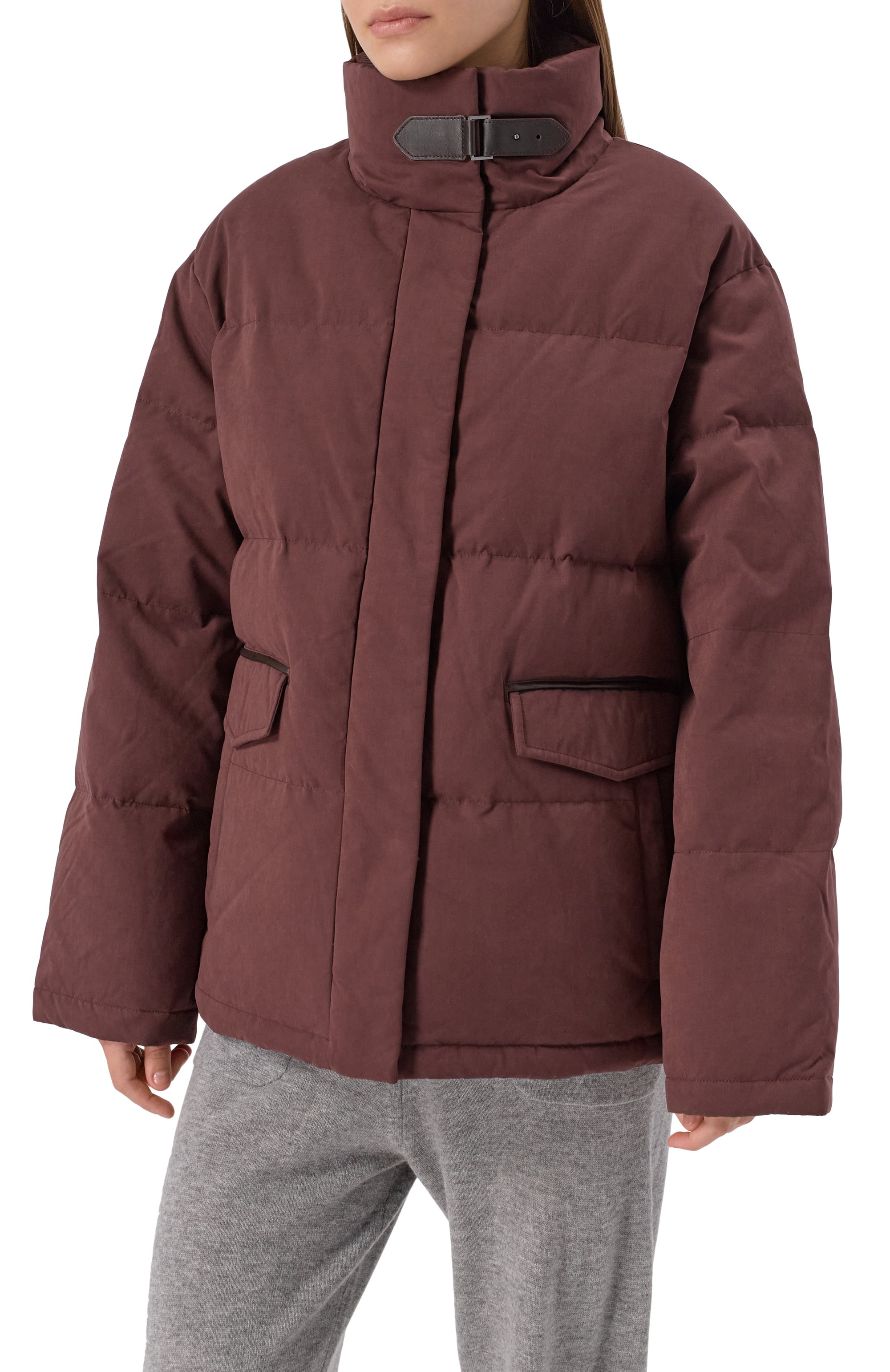 Пуховик baltic sands 12 STOREEZ коричневого цвета по цене 45000 руб., арт. 133970, фото 3 Пуховик baltic sands 12 STOREEZ, арт. 133970, фото 3