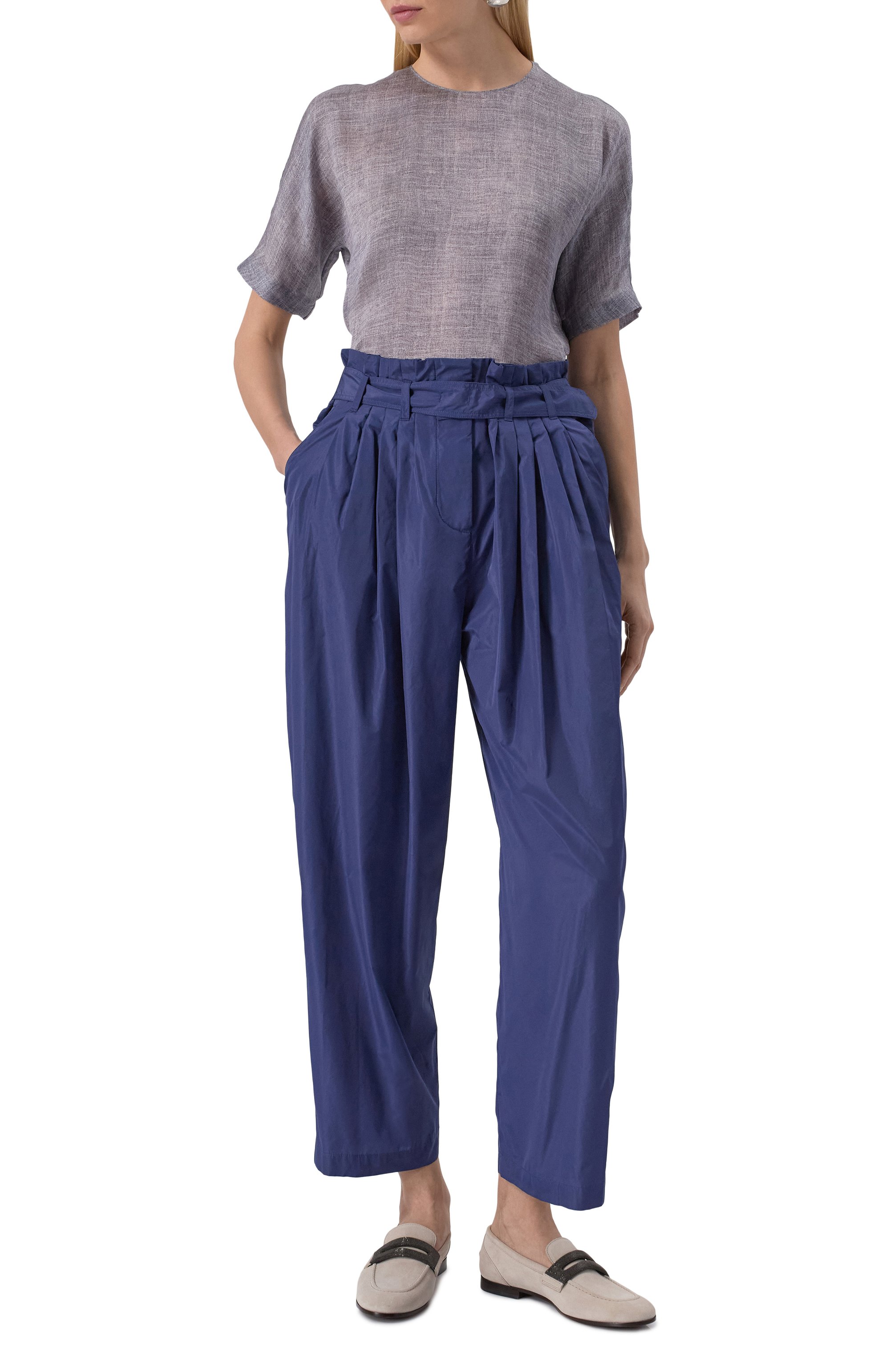 Шелковый топ GIORGIO ARMANI синего цвета по цене 131000 руб., арт. GW000772/TE13902, фото 2 Шелковый топ GIORGIO ARMANI, арт. GW000772/TE13902, фото 2