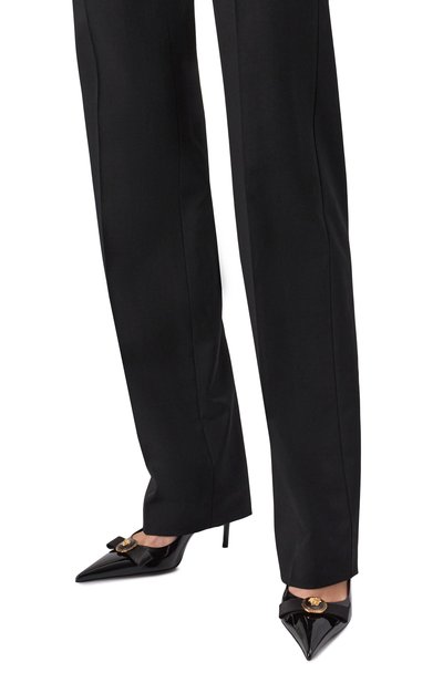 Лакированные туфли gianni ribbon 85 VERSACE черного цвета по цене 99500 руб., арт. 1013083/1A08983, фото 3 Лакированные туфли gianni ribbon 85 VERSACE, арт. 1013083/1A08983, фото 3