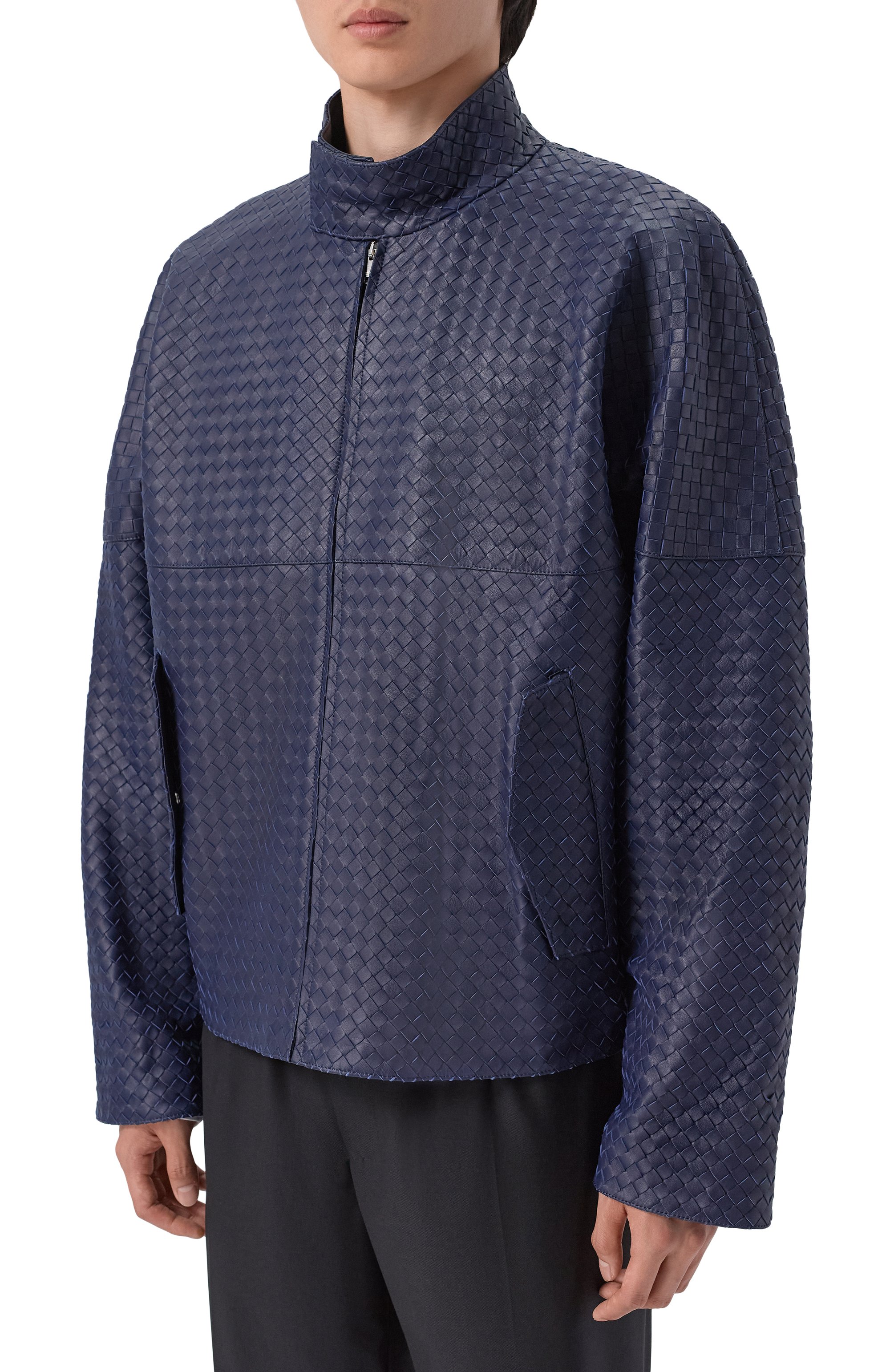Кожаная куртка BOTTEGA VENETA темно-синего цвета по цене 1695000 руб., арт. 864757/V6AR0, фото 3 Кожаная куртка BOTTEGA VENETA, арт. 864757/V6AR0, фото 3