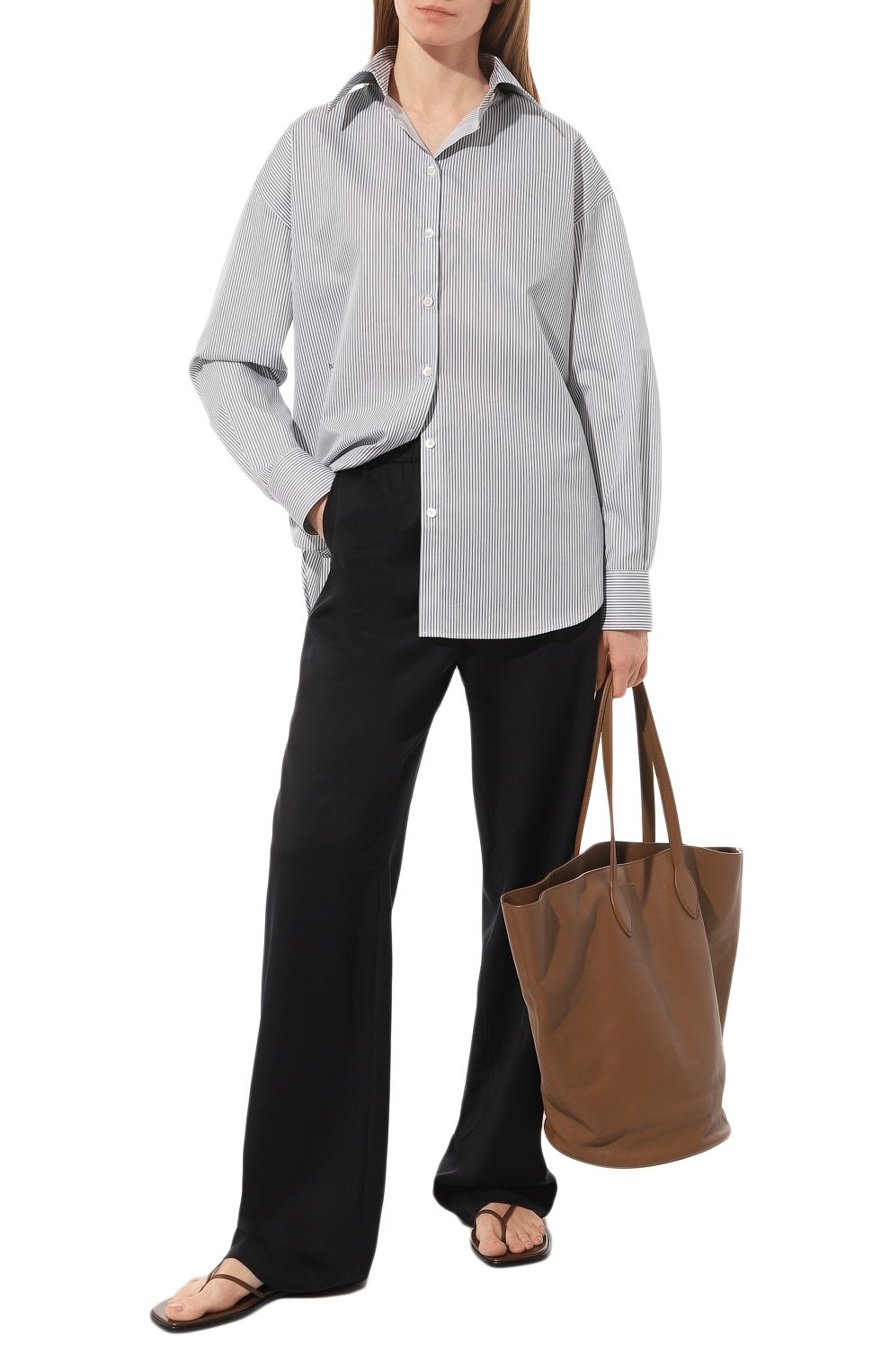 Шерстяные брюки NOBLE&BRULEE темно-синего цвета по цене 45000 руб., арт. NB22/INBIP602, фото 2 Шерстяные брюки NOBLE&BRULEE, арт. NB22/INBIP602, фото 2