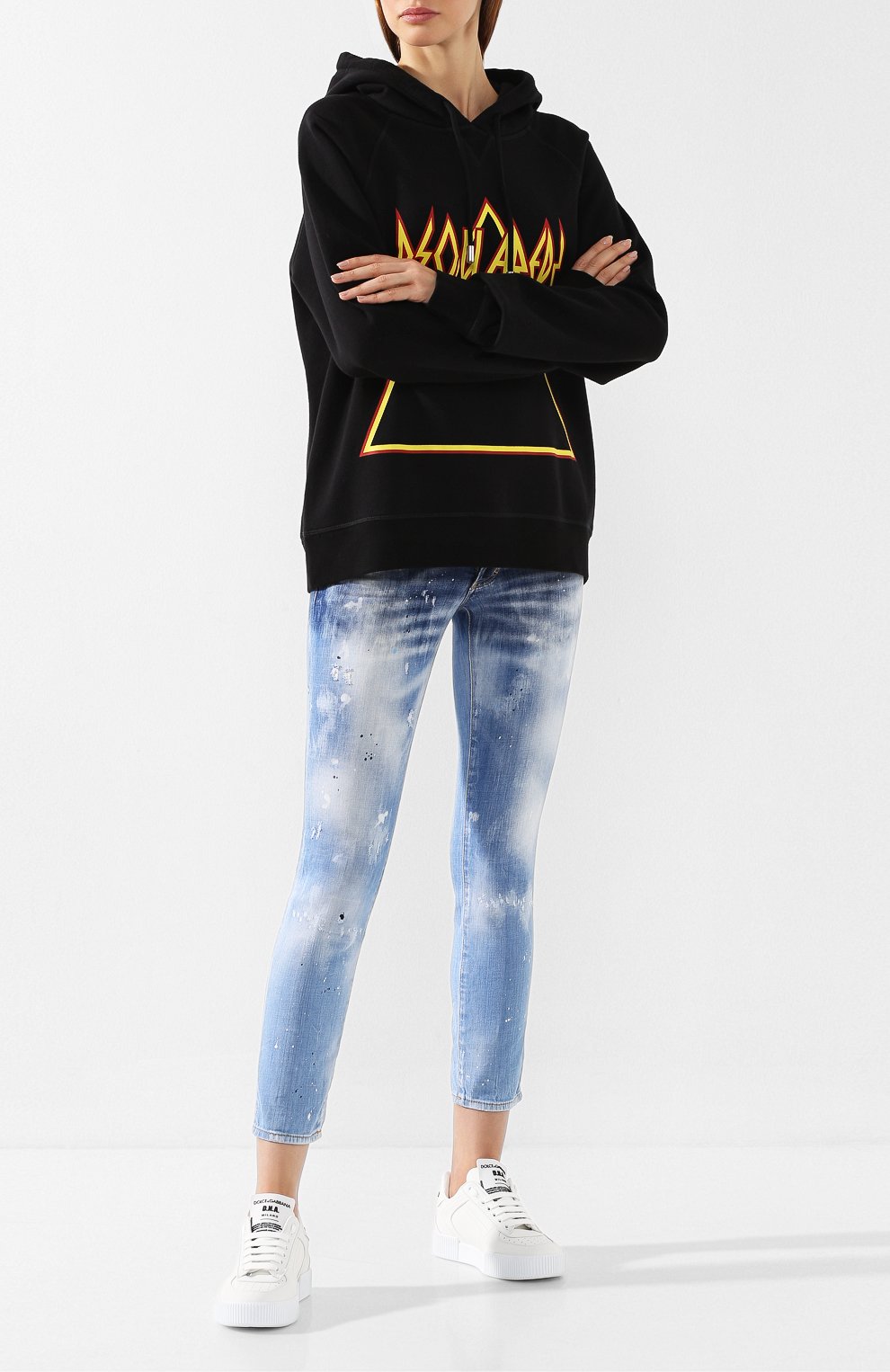 Укороченные джинсы DSQUARED2 синего цвета по цене 72450 руб., арт. S72LB0230/S30342, фото 2 Укороченные джинсы DSQUARED2, арт. S72LB0230/S30342, фото 2