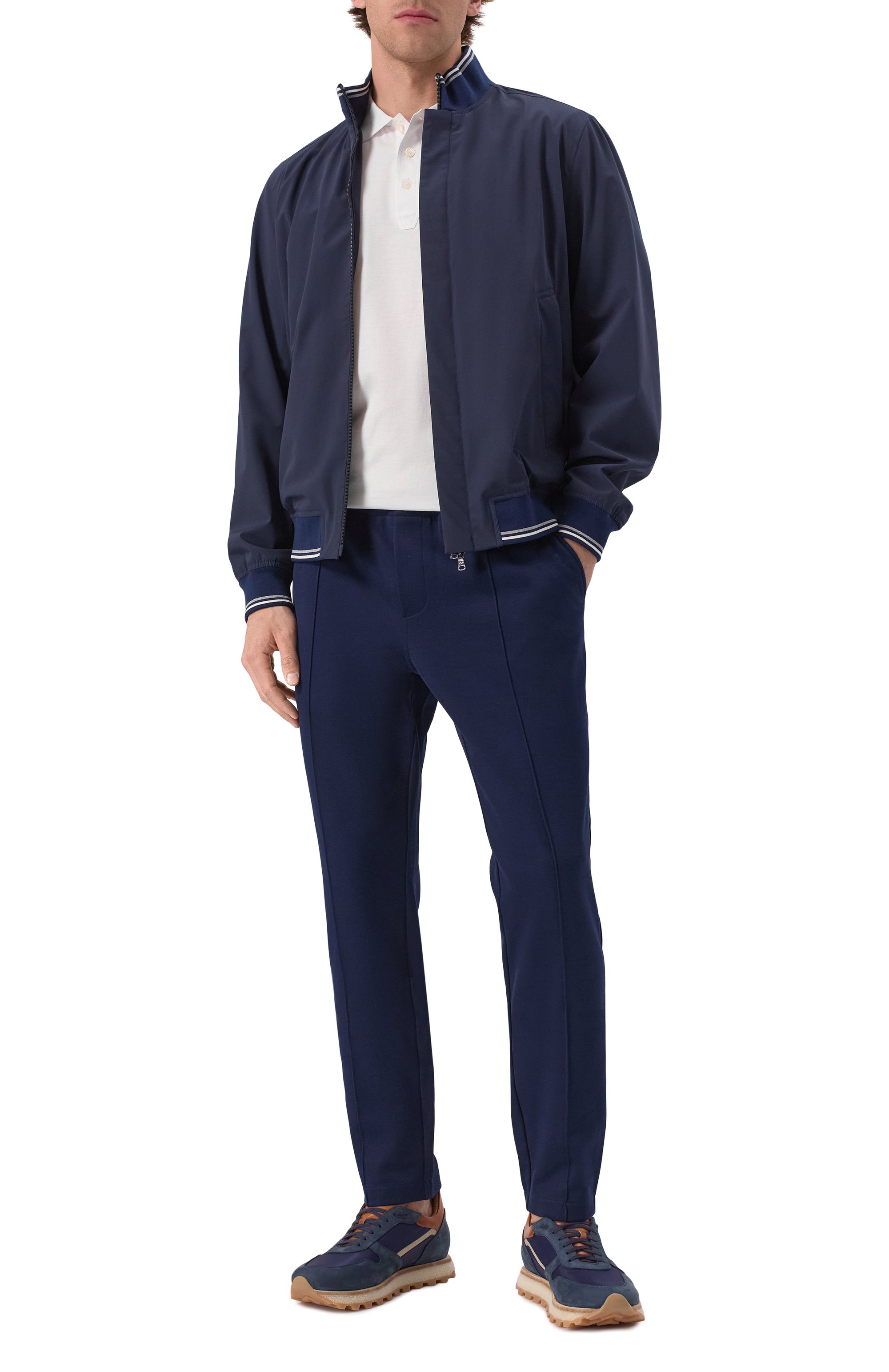 Хлопковые брюки CAPOBIANCO темно-синего цвета по цене 54650 руб., арт. 18M708.BB00., фото 2 Хлопковые брюки CAPOBIANCO, арт. 18M708.BB00., фото 2