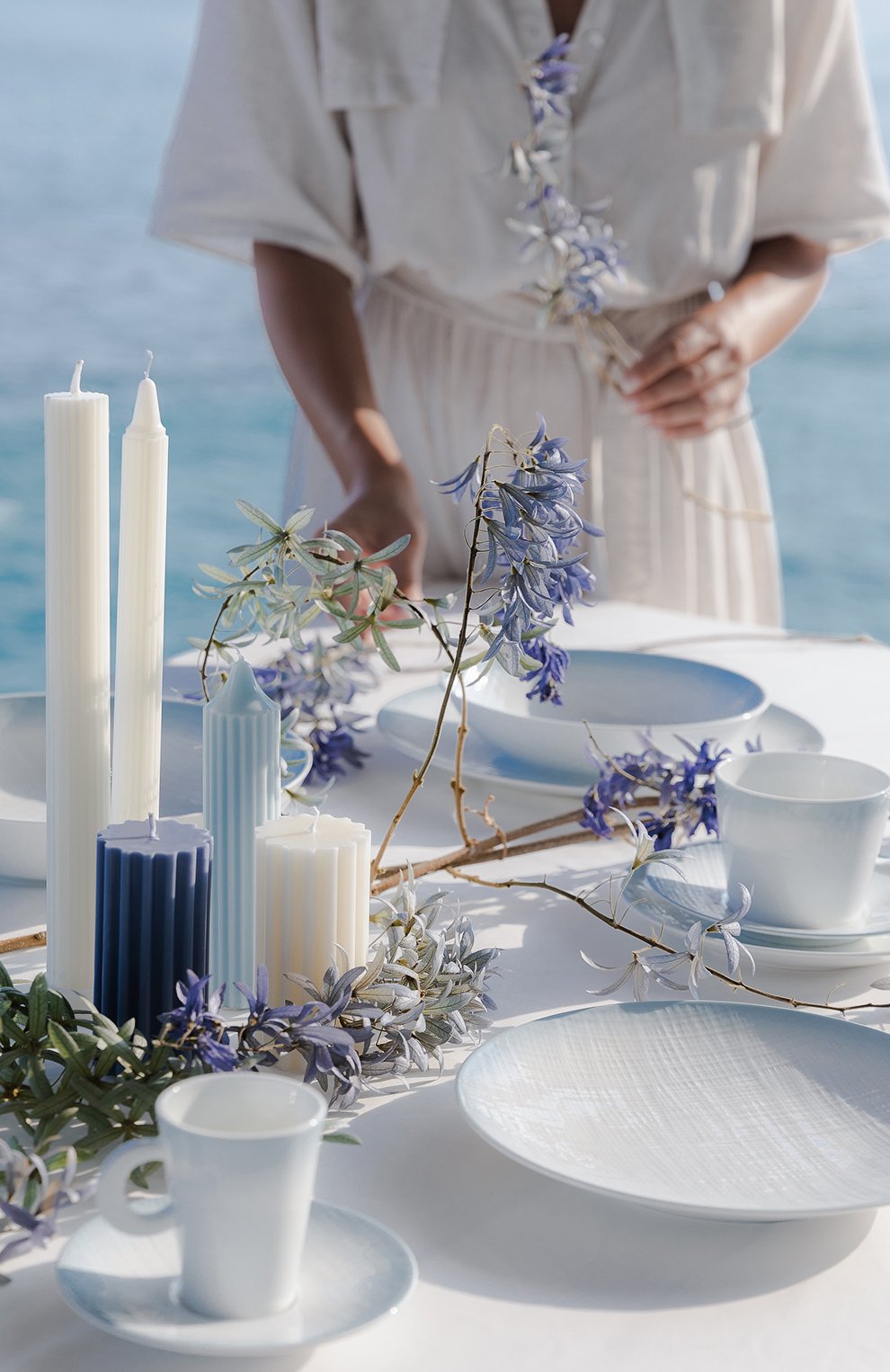 Кружка eclipse BERNARDAUD голубого цвета по цене 12450 руб., арт. 2036/20355, фото 2 Кружка eclipse BERNARDAUD, арт. 2036/20355, фото 2