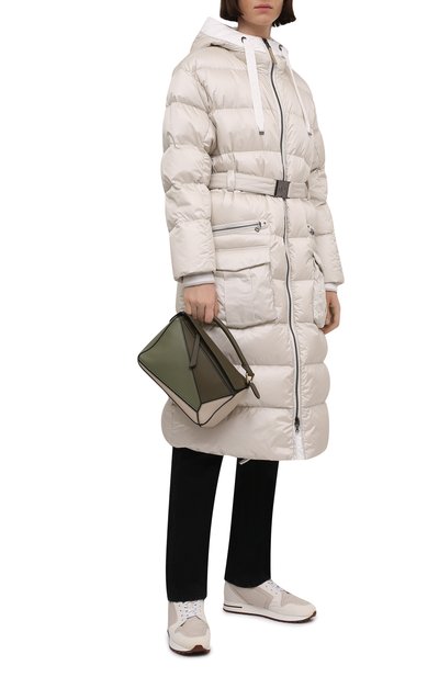 Пуховик BOGNER бежевого цвета по цене 289500 руб., арт. 41554253, фото 2 Пуховик BOGNER, арт. 41554253, фото 2