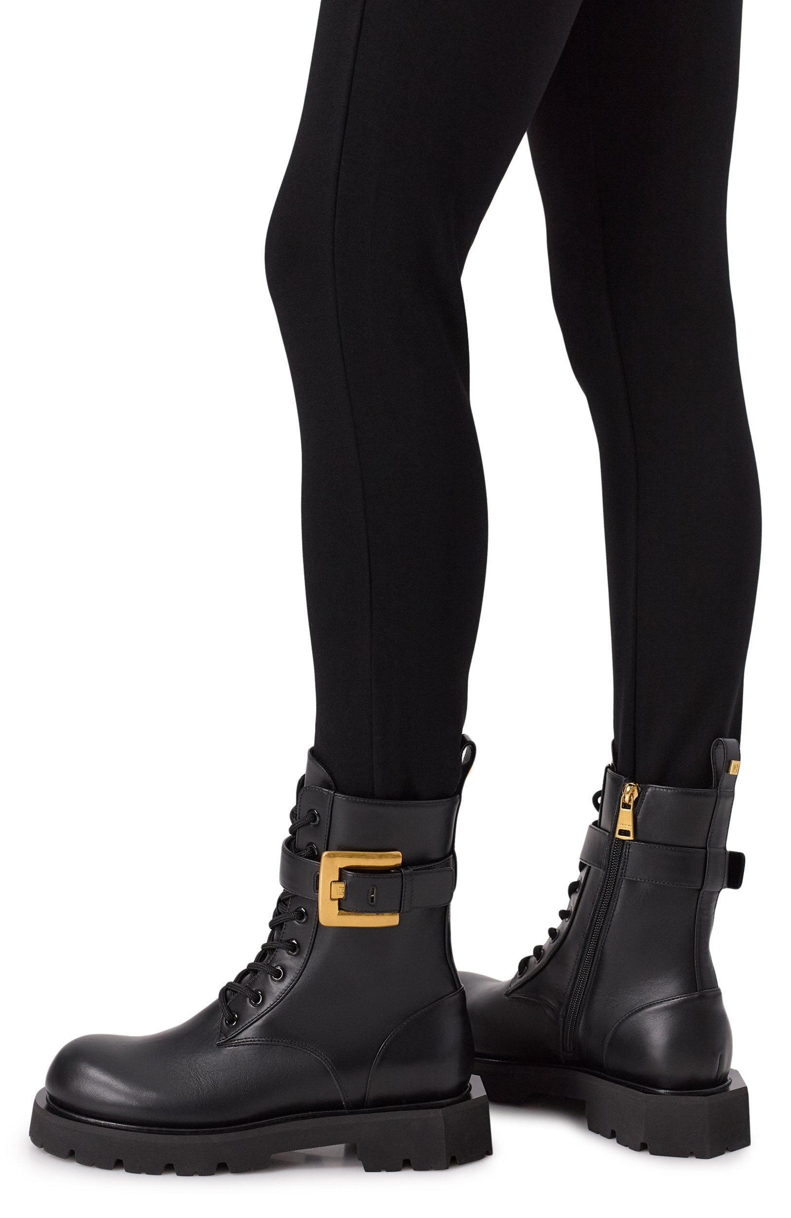 Кожаные ботинки ranger anthem BALMAIN черного цвета по цене 151500 руб., арт. HN1TC292/LVIT, фото 2 Кожаные ботинки ranger anthem BALMAIN, арт. HN1TC292/LVIT, фото 2