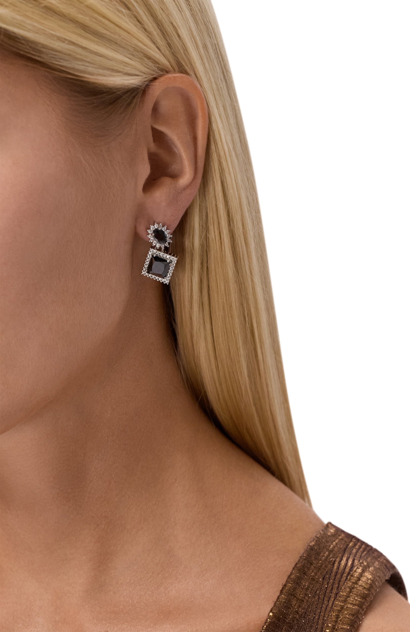 Серьги MAISON MARGIELA черного цвета по цене 57700 руб., арт. SM1VG0071/P9144, фото 4 Серьги MAISON MARGIELA, арт. SM1VG0071/P9144, фото 4