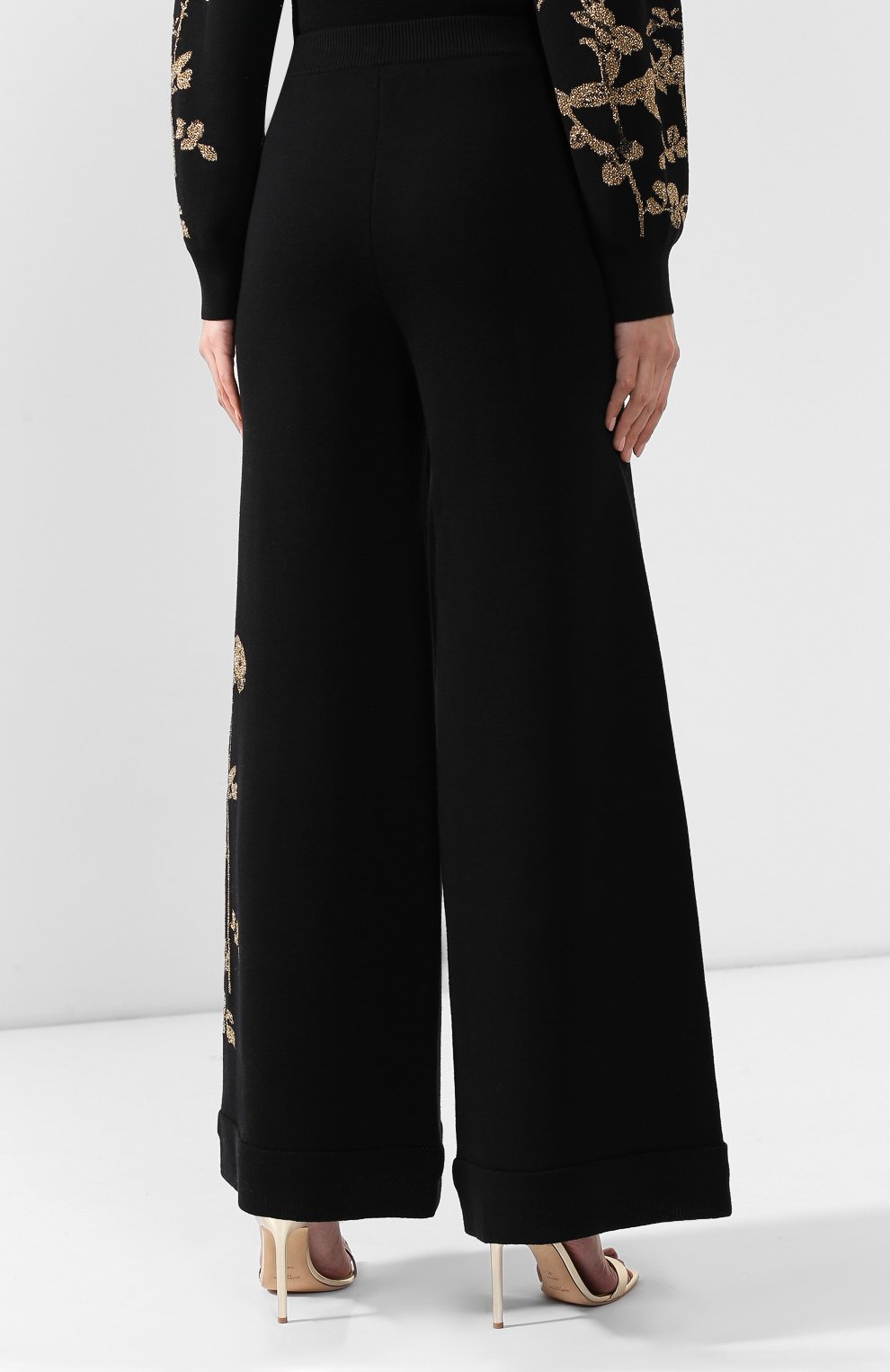 Шерстяные брюки DRIES VAN NOTEN черного цвета по цене 68400 руб., арт. 192-11247-8726, фото 4 Шерстяные брюки DRIES VAN NOTEN, арт. 192-11247-8726, фото 4