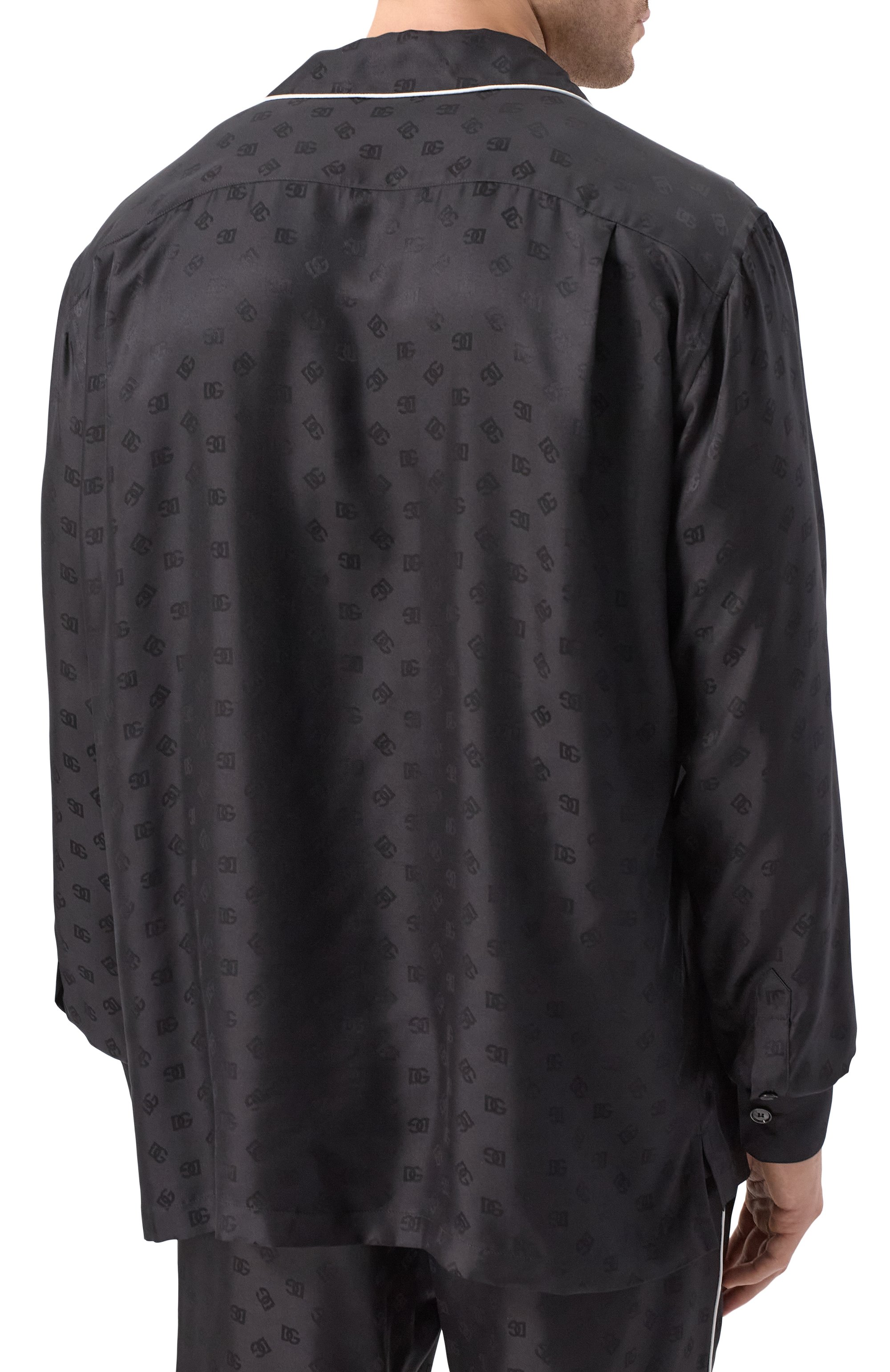 Шелковая сорочка DOLCE & GABBANA черного цвета по цене 196500 руб., арт. G5IF1T/FJ1JY, фото 4 Шелковая сорочка DOLCE & GABBANA, арт. G5IF1T/FJ1JY, фото 4