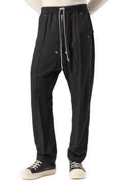 Мужск�ие шерстяные брюки RICK OWENS черного цвета, арт. RU01E5361/WG | Фото 3 (Материал внешний: Шерсть; Длина (брюки, джинсы): Стандартные; Случай: Повседневный; Стили: Гранж)