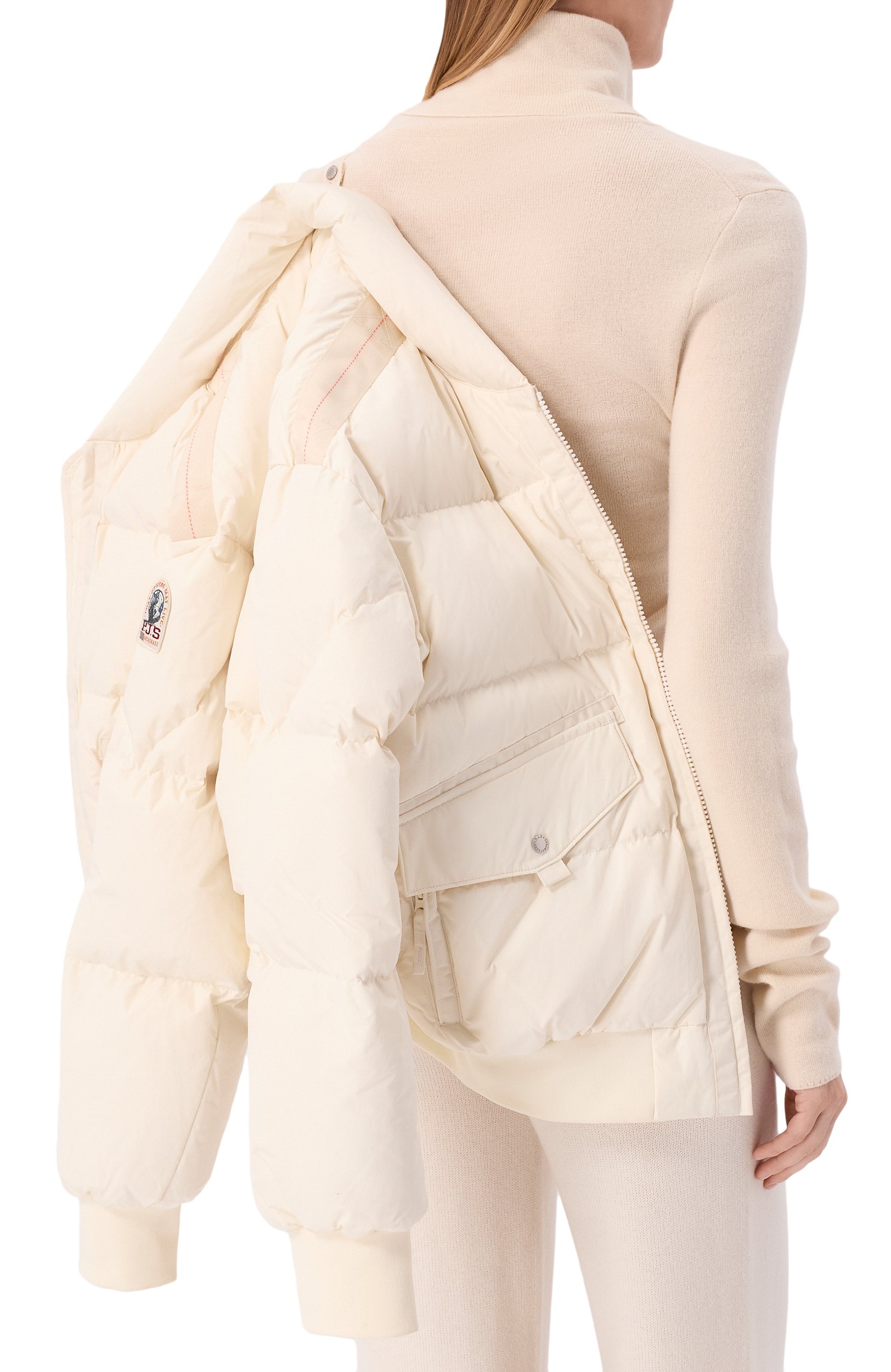 Пуховик PARAJUMPERS кремового цвета по цене 79950 руб., арт. 26WMPWPUHF31, фото 6 Пуховик PARAJUMPERS, арт. 26WMPWPUHF31, фото 6