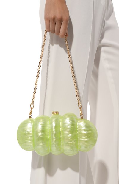 Клатч puffer CULT GAIA салатового цвета по цене 52750 руб., арт. CL2652AC1582, фото 2 Клатч puffer CULT GAIA, арт. CL2652AC1582, фото 2