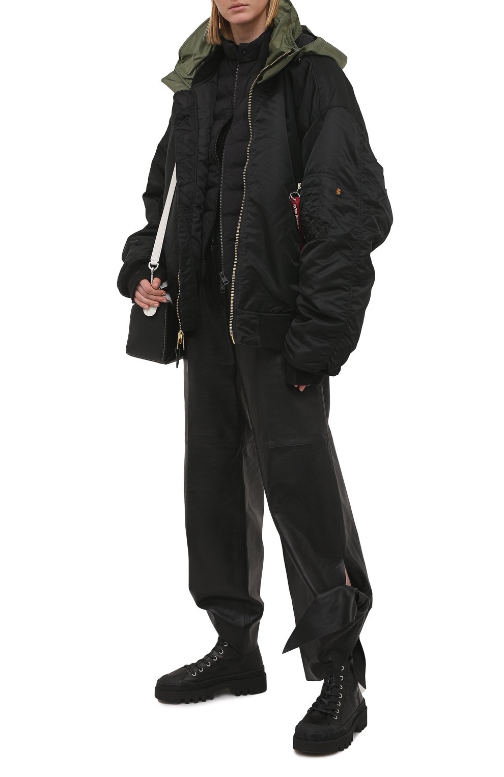 Пуховая куртка kaitos MONCLER черного цвета по цене 109000 руб., арт. G1-093-1A54N-40-53132, фото 2 Пуховая куртка kaitos MONCLER, арт. G1-093-1A54N-40-53132, фото 2