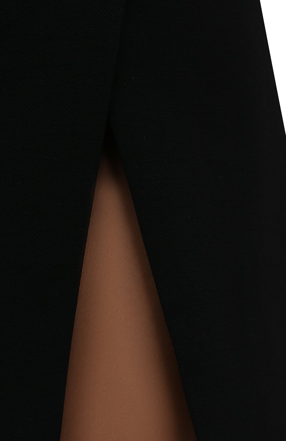 Шерстяная юбка VERSACE черного цвета по цене 73000 руб., арт. 1001712/1A01798, фото 5 Шерстяная юбка VERSACE, арт. 1001712/1A01798, фото 5