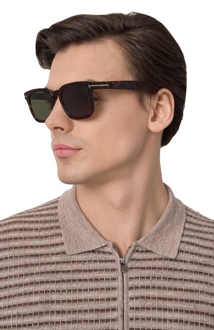 Женские солнцезащитные очки TOM FORD коричневого цвета, арт. TF751 52N | Фото 2 (Региональные ограничения белый список (Axapta Mercury): Не проставлено; Нос: Не проставлено)