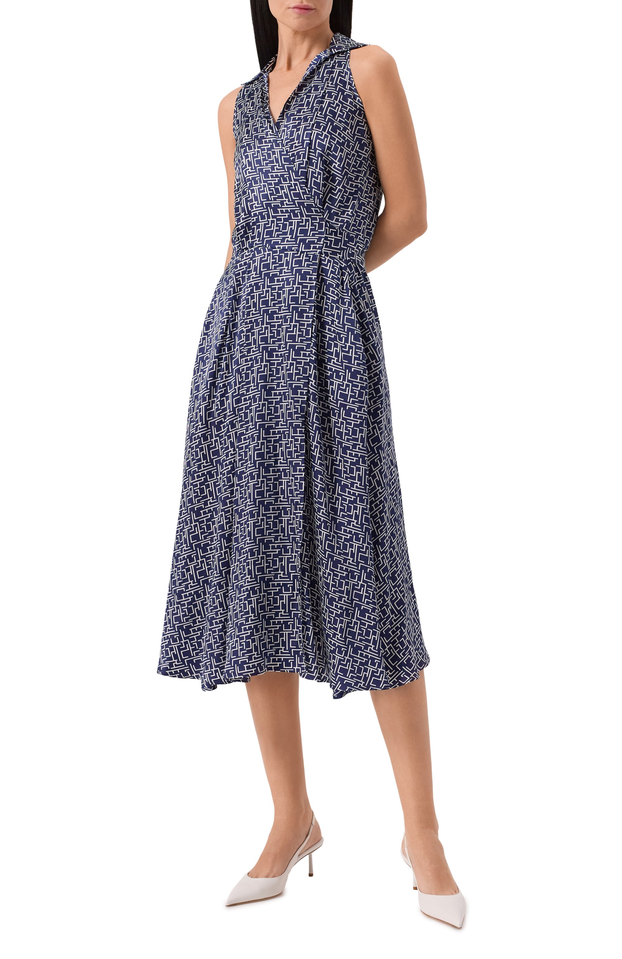 Атласное платье KITON синего цвета по цене 244000 руб., арт. D59305K0926E07, фото 3 Атласное платье KITON, арт. D59305K0926E07, фото 3