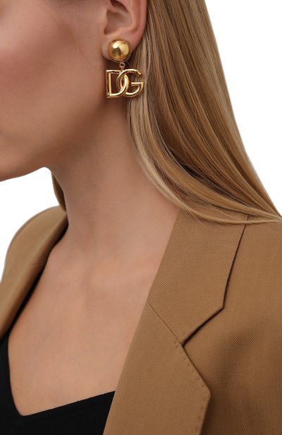 Серьги-клипсы DOLCE & GABBANA золотого цвета по цене 42100 руб., арт. WEN6P6/W1111, фото 2 Серьги-клипсы DOLCE & GABBANA, арт. WEN6P6/W1111, фото 2