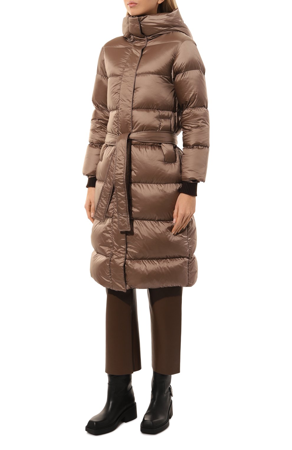 Пуховик HETREGO светло-коричневого цвета по цене 66450 руб., арт. 8N605/KAREN, фото 6 Пуховик HETREGO, арт. 8N605/KAREN, фото 6