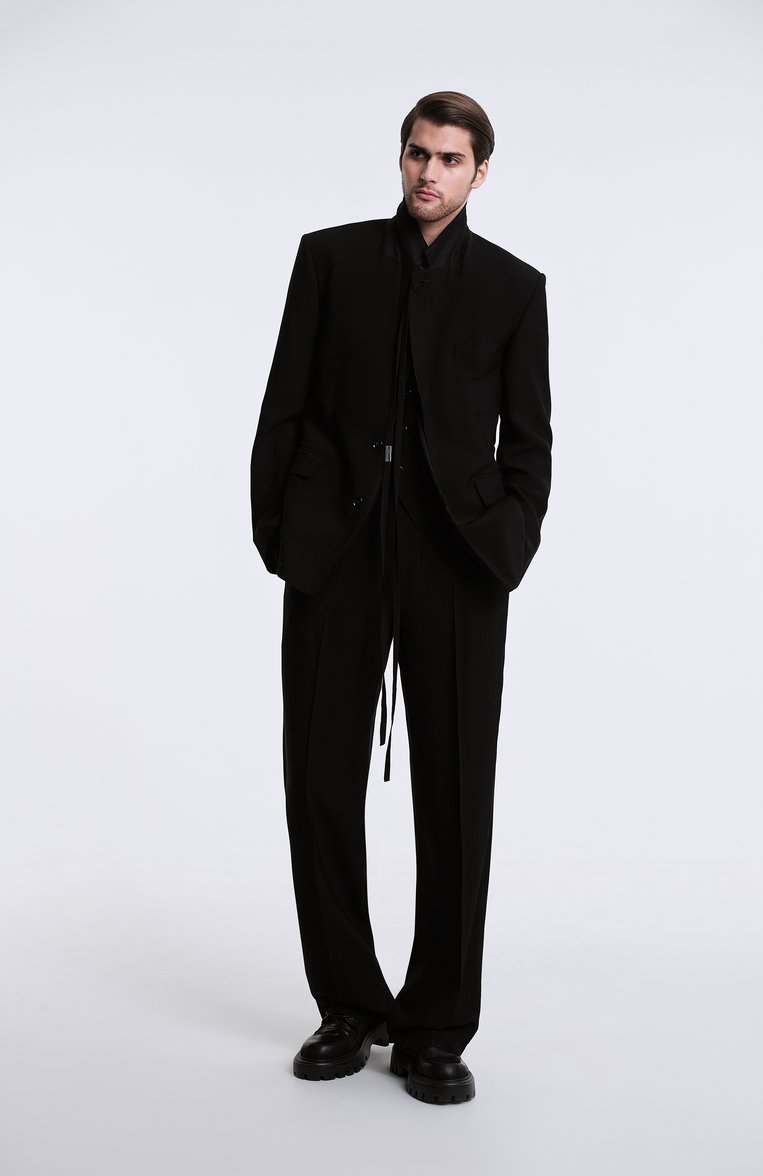 Мужские брюки из вискозы ANN DEMEULEMEESTER черного цвета, арт. B0012454/FA558 | Фото 7 (Материал внешний: Вискоза; Длина (брюки, джинсы): Стандартные; Стили: Минимализм; Случай: Повседневный; Автоматизация ТО: Проставлено; Автоматизация состава: Проставлено)