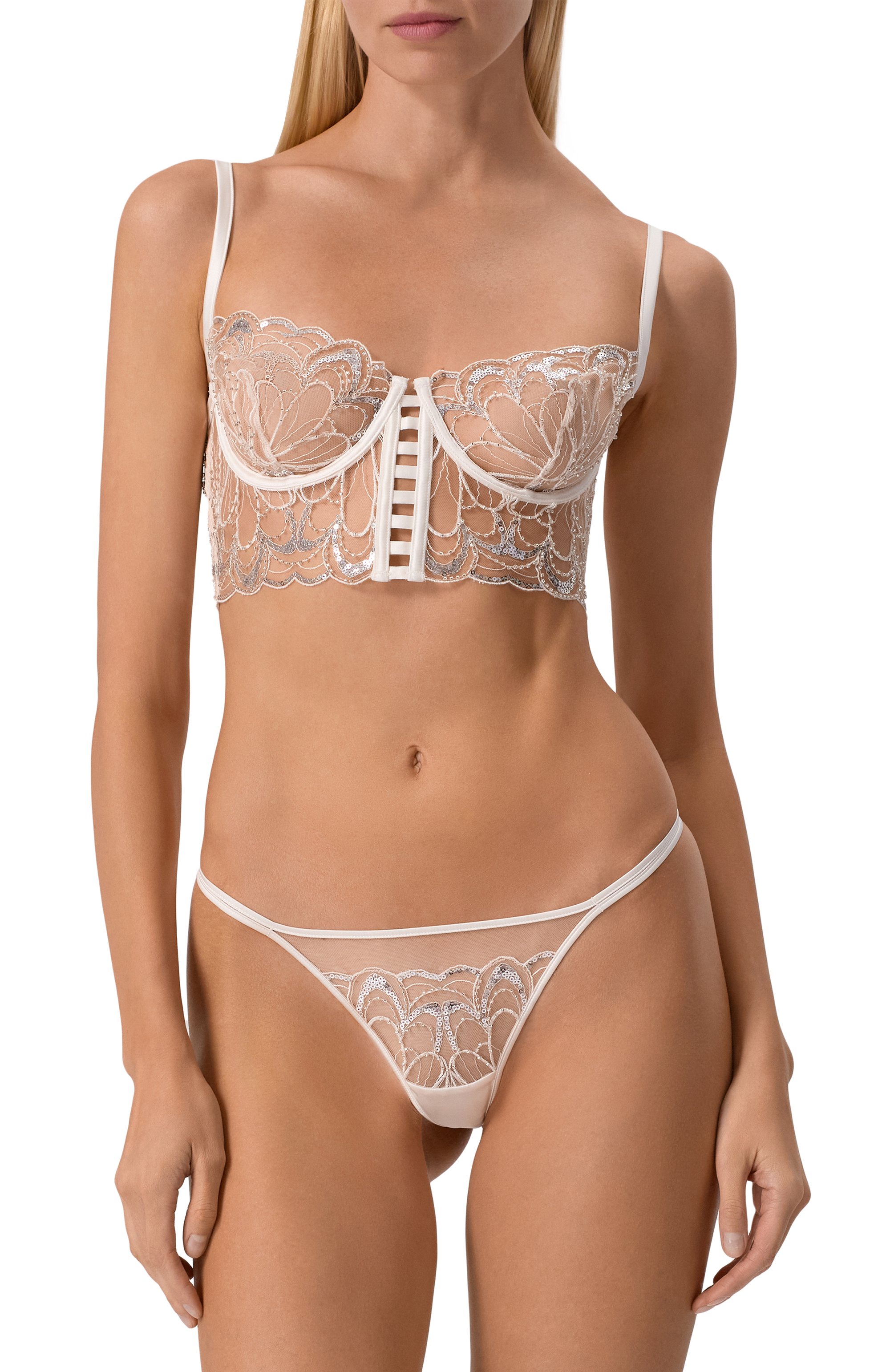 Трусы-стринги с отделкой пайетками LIVY, арт. 655095108, фото 2