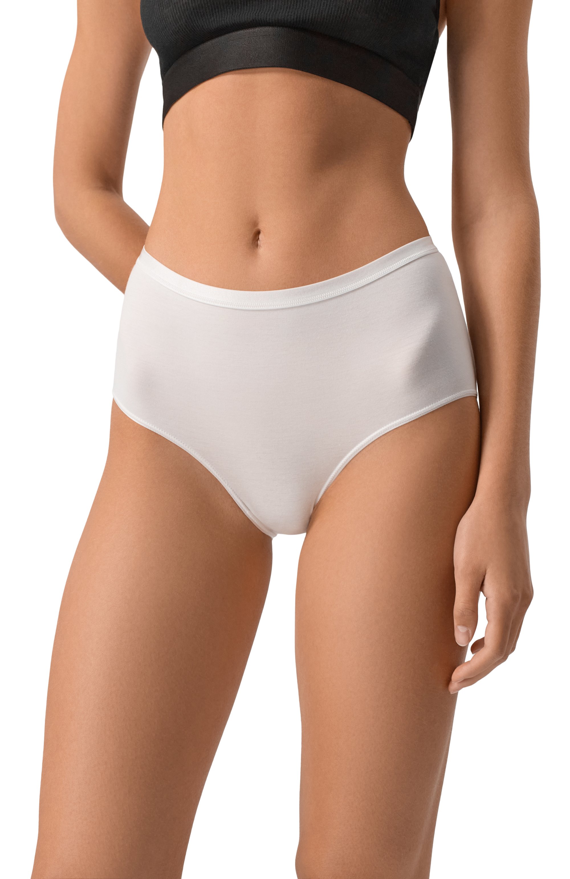 Трусы-слипы с завышенной талией HANRO белого цвета по цене 6140 руб., арт. 071413, фото 2 Трусы-слипы с завышенной талией HANRO, арт. 071413, фото 2