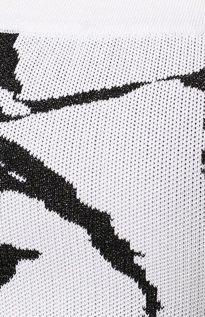 Кроп-топ BALMAIN черно-белого цвета по цене 69950 руб., арт. RF00993/K356, фото 5 Кроп-топ BALMAIN, арт. RF00993/K356, фото 5