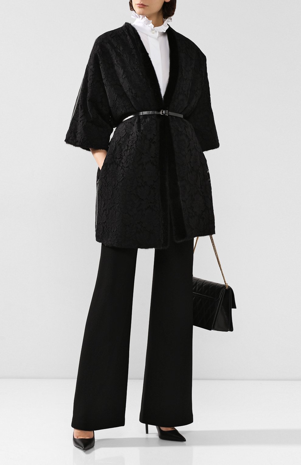 Двустороннее пальто VALENTINO черного цвета по цене 2825000 руб., арт. SF3FAA691HF, фото 2 Двустороннее пальто VALENTINO, арт. SF3FAA691HF, фото 2
