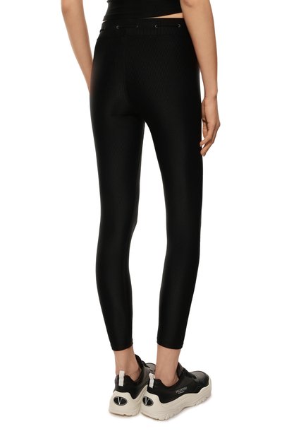 Легинсы HEROINE SPORT черного цвета по цене 8995 руб., арт. HS-4-139/FALL 2021, фото 4 Легинсы HEROINE SPORT, арт. HS-4-139/FALL 2021, фото 4