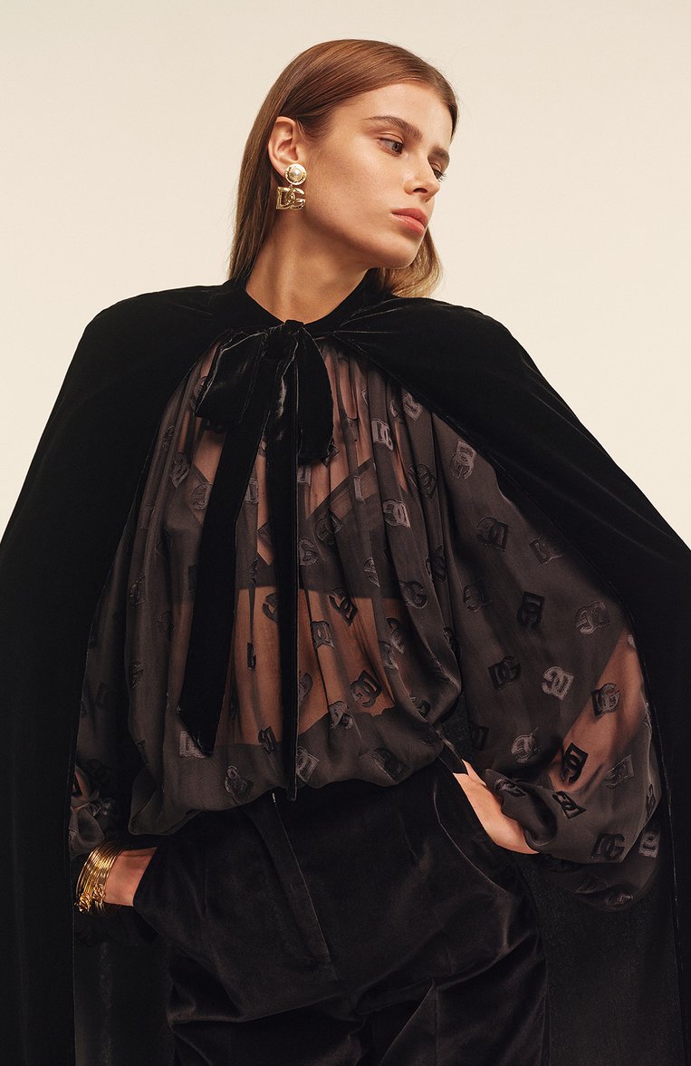 Женский браслет DOLCE & GABBANA золотого цвета, арт. WBQ6M2 W1111 | Фото 7 (Нос: Не проставлено; Региональные ограничения белый список (Axapta Mercury): Не проставлено; Материал: Металл)